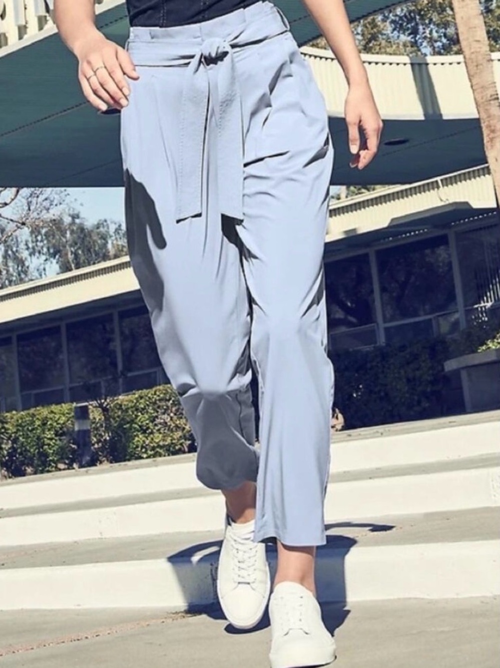 Athleta Skyline Pant II in Light Blue Size 6